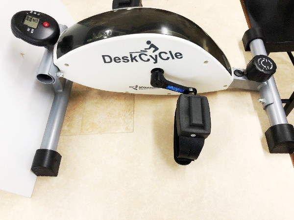 3d Innovations Deskcycle Under Desk Exercise Bike Fitness Cycle